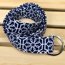 Load image into Gallery viewer, Navy and White Geometric Fabric Belt
